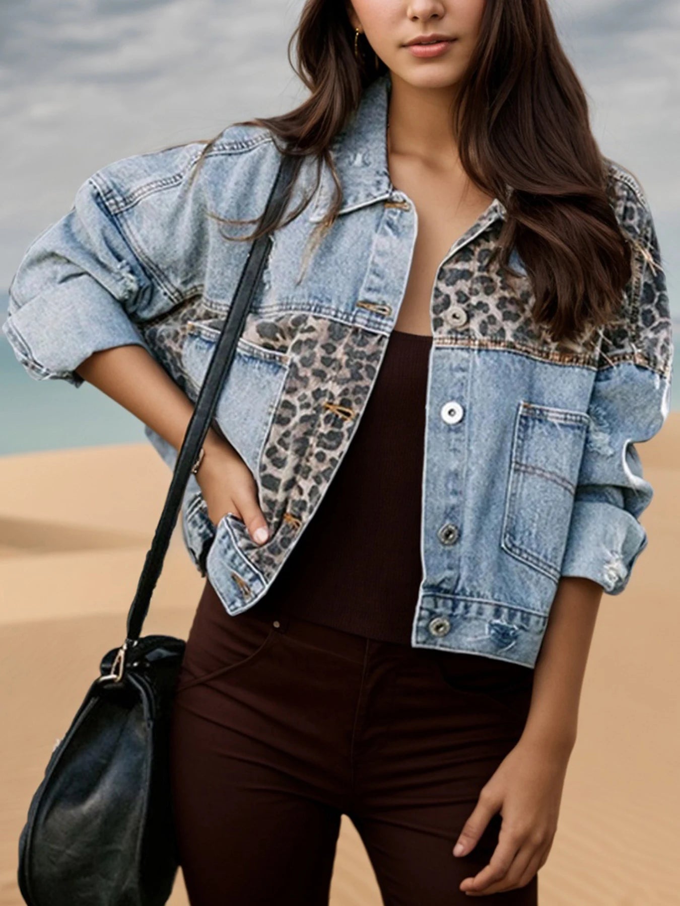 New Women's Leopard Print Long Sleeved Shorts Denim Jacket, Street Style, Fashionable and Casual Versatile Denim Jacket, Made of