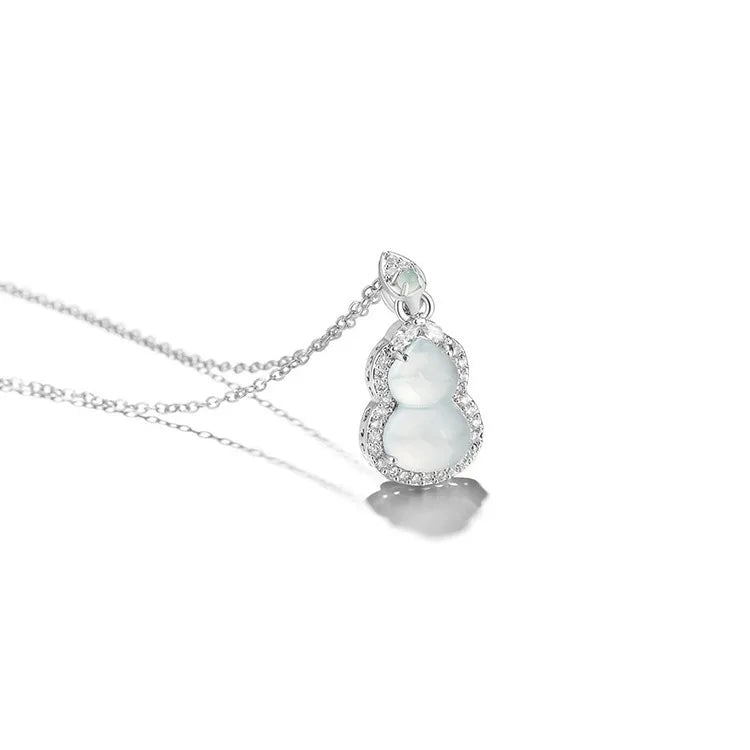 Chinese jade gourd necklace accessories women's national style clavicle chain light luxury necklace ancient style