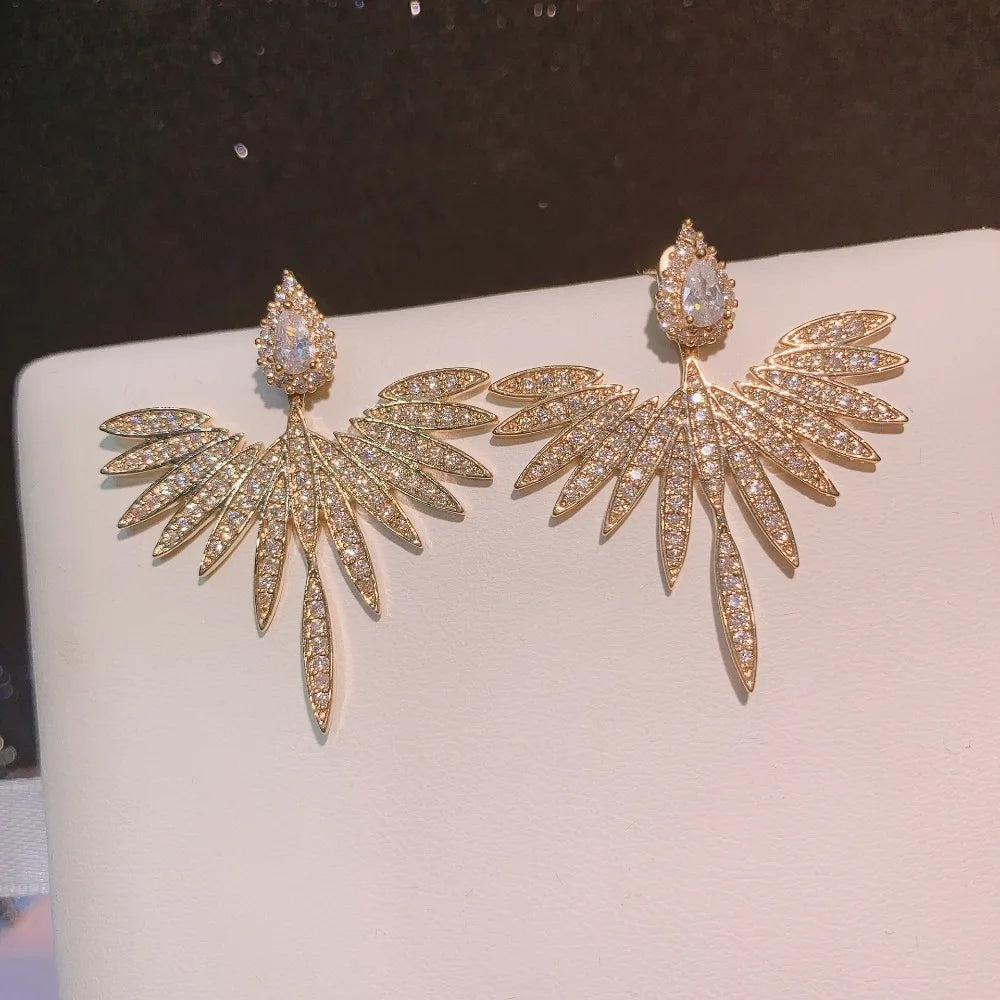 Fashion Luxury Feather Crystal Wing Symmetrical Stud Earrings Exquisite Silver Color Jewelry Accessories for Women