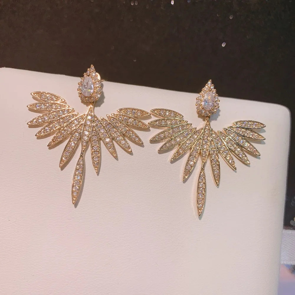 Fashion Luxury Feather Crystal Wing Symmetrical Stud Earrings Exquisite Silver Color Jewelry Accessories for Women