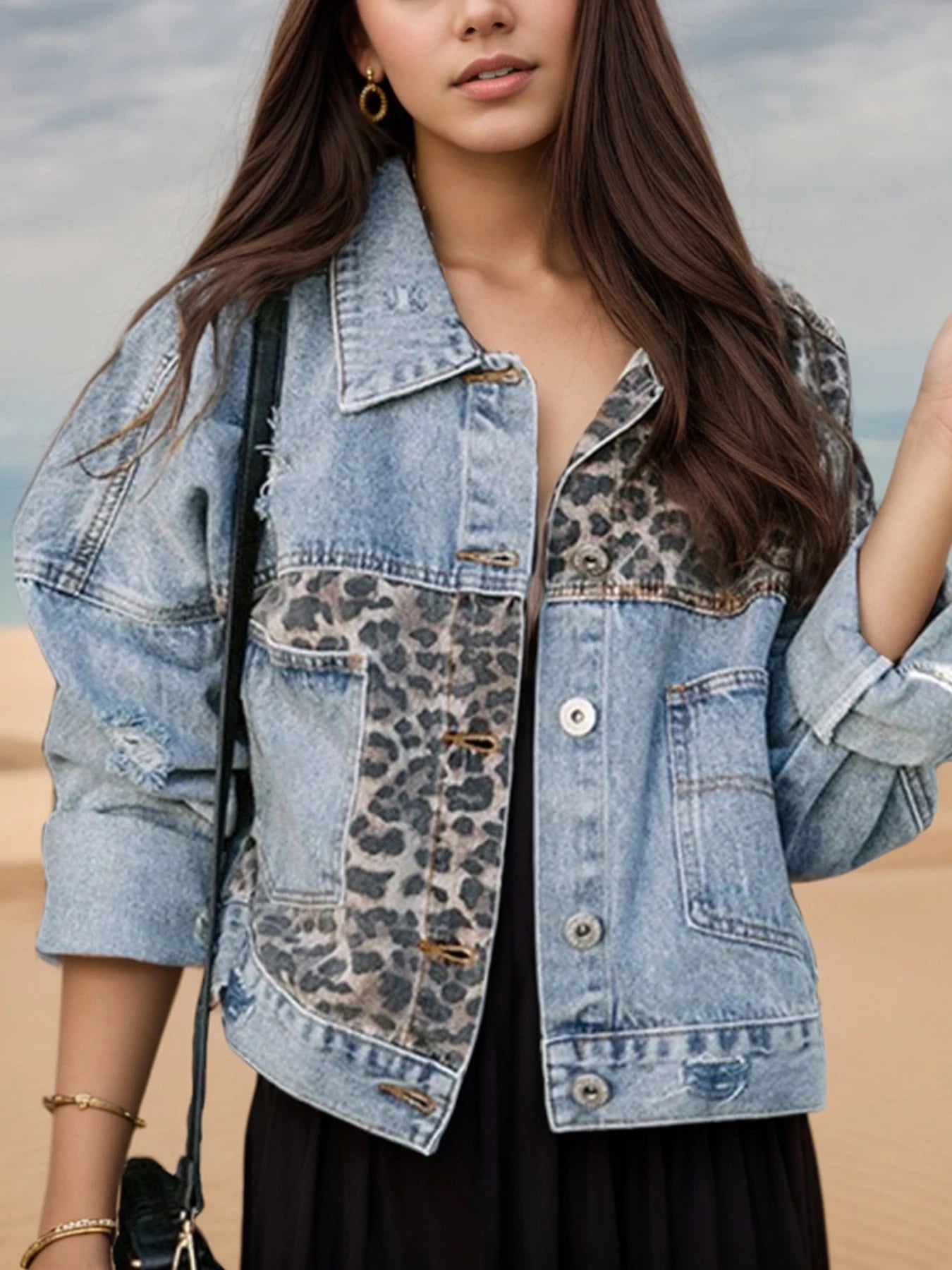 New Women's Leopard Print Long Sleeved Shorts Denim Jacket, Street Style, Fashionable and Casual Versatile Denim Jacket, Made of