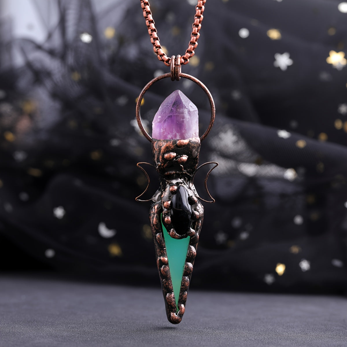 [Bohemian Copper Arrow Necklace] 1pc Bohemian Copper Arrow Double Moon Crystal & Green Agate Natural Stone Necklace - Antique Golden plated Crystal Pendant Jewelry for Men & Women, Spiritual Gift with Original Necklace Chain,