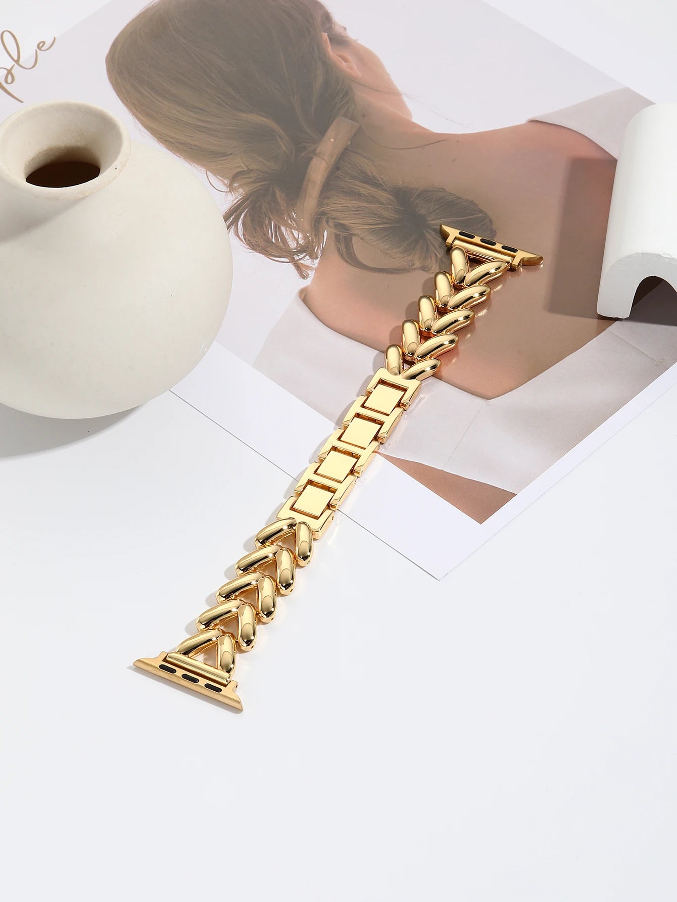 Luxury Gold Watch Band For Apple Watch 44mm 8 7 9 41mm 6 5 Stainless Steel Women Bracelet For iWatch Ultra 40mm 42mm 49mm Strap