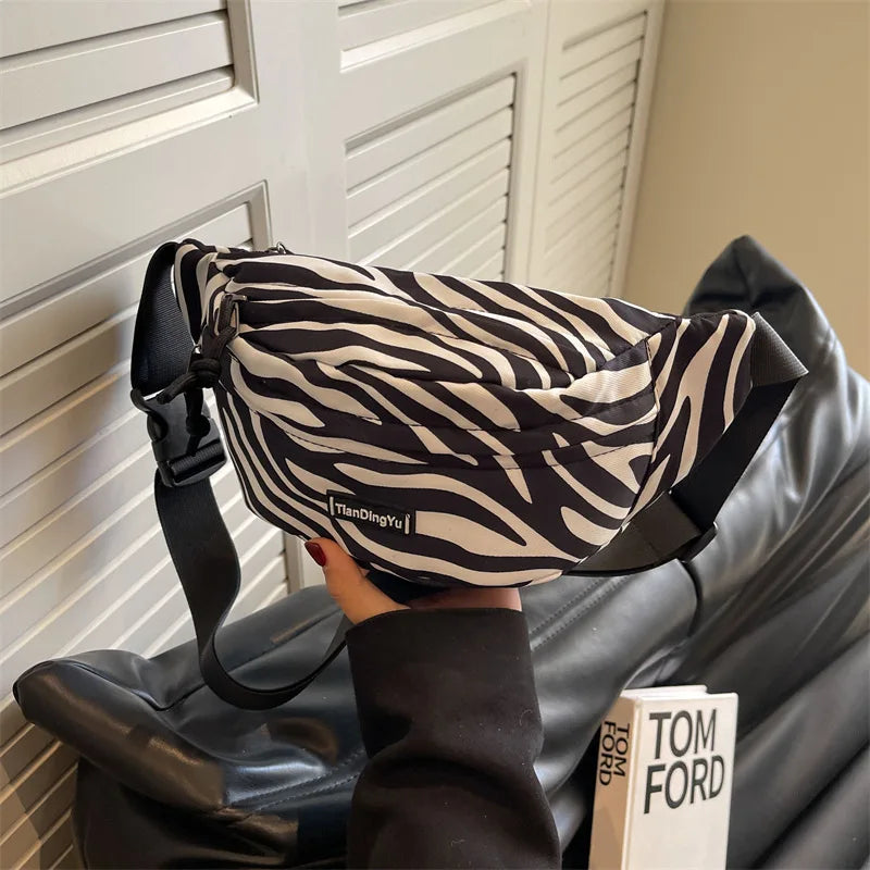 Large Size Leopard Prints Chest Bags For Women Canvas Large Capacity Shoulder Crossbody Bag 2025 Summer Latest Waist Fanny Pack