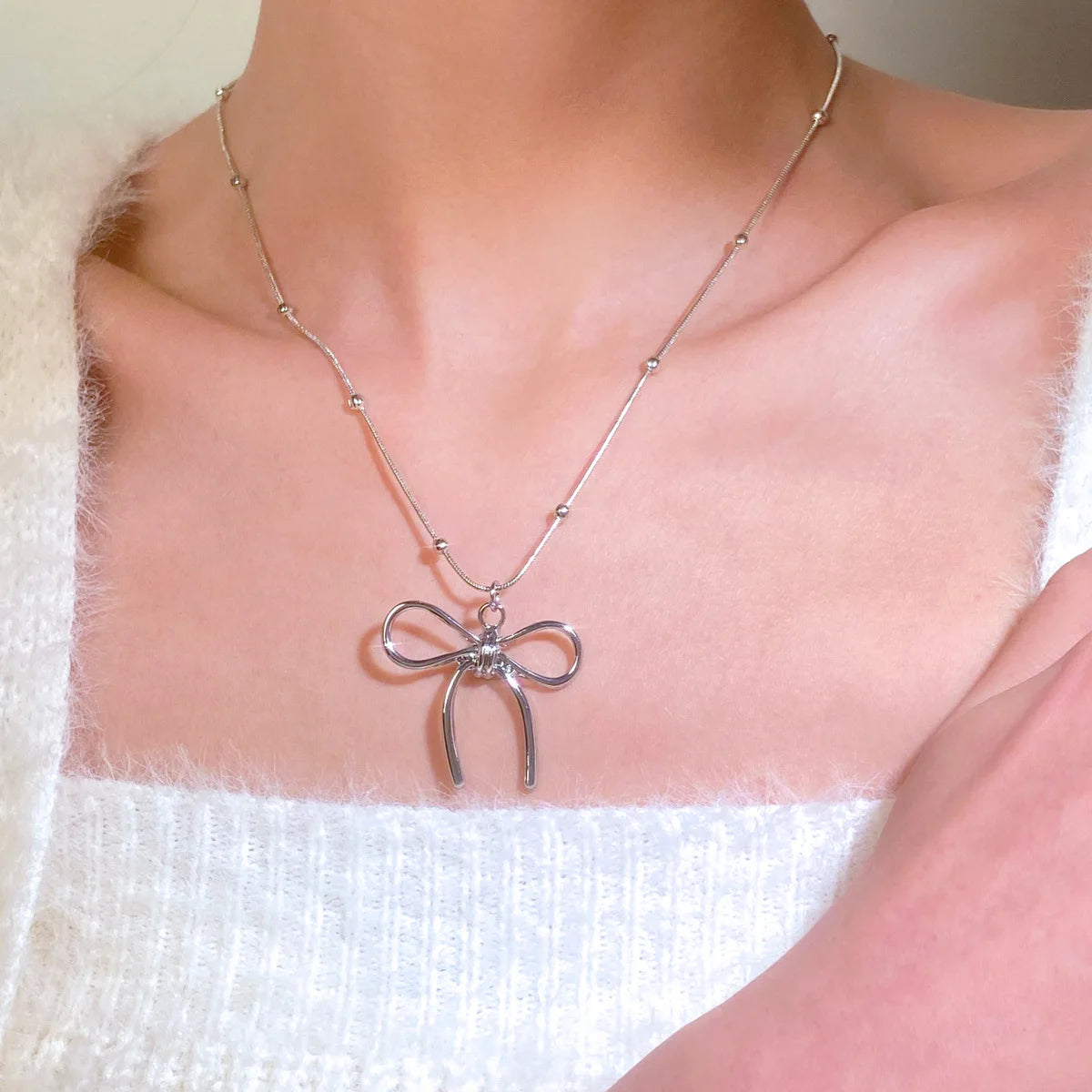 Star Pendent Necklace for Women  Simple Zircon Tassel Clavicle Chain Choker Elegant Gift