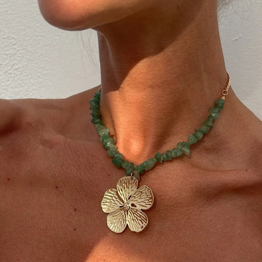 Bohemian Gravel Line Beaded Necklace, Vintage Five-petaled Flower Pendant Collarbone Chain
